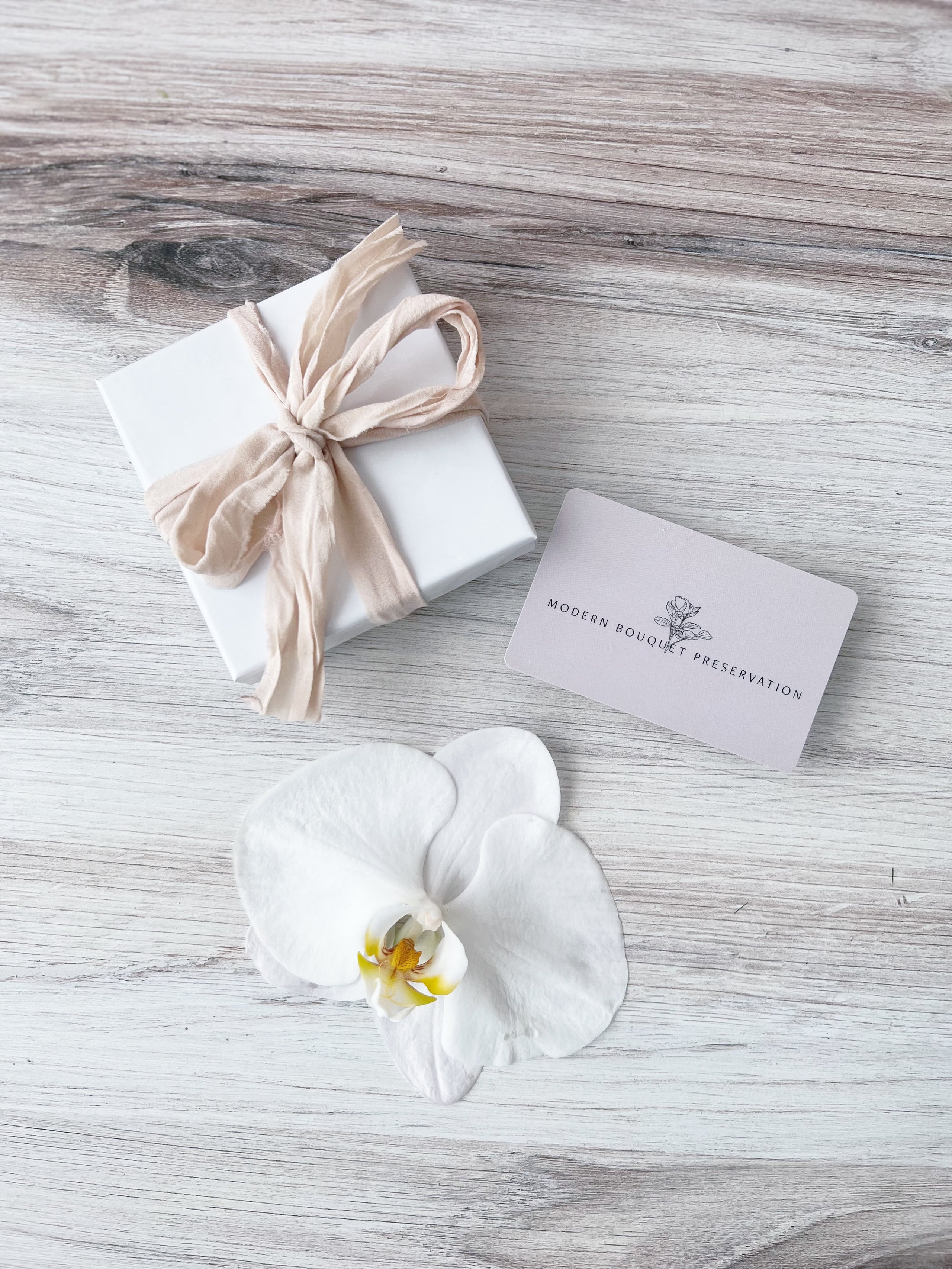 Flower Preservation Gift Cards, Unique Wedding Gift Ideas